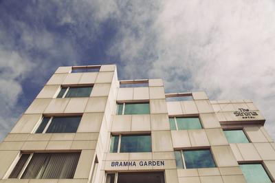 OYO 697 The Sirona Hotel