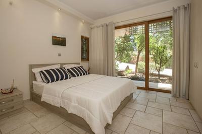 Family Getaway in Marathon by GHH