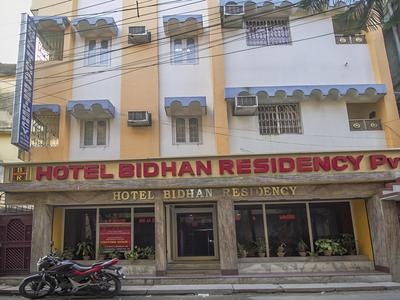 OYO 16794 Bidhan Residency