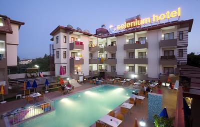 Selenium Hotel