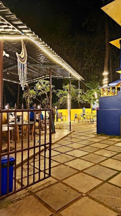 Karma Stays Hostel Morjim