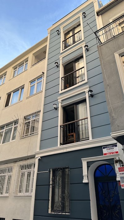 Nostalgia Time Hotel