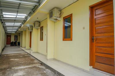 OYO 2401 Ardini Residence