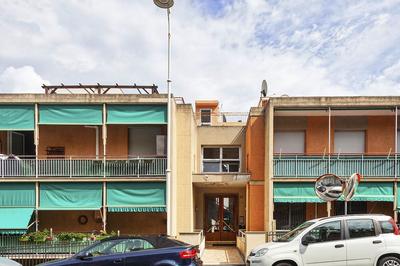 A Un Passo Da Boccadasse By Wonderful Italy