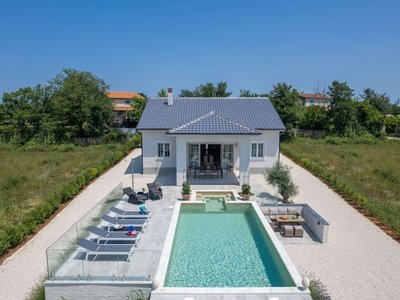 Modern Villa With Swimming Pool and Fenced Garden