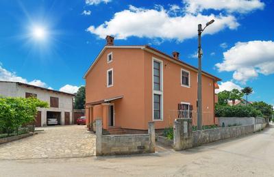 Apartment 1659