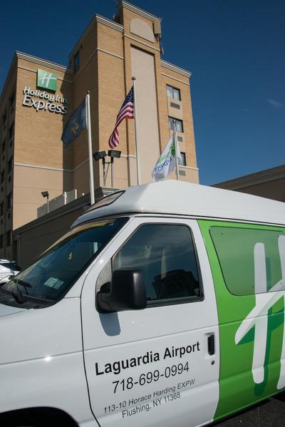 Holiday Inn Express Laguardia Airport, an IHG Hotel