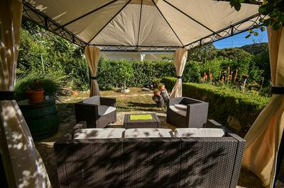 Frane - With Garden - A1