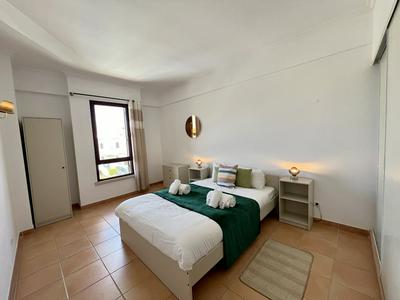 Albufeira Central 9 by Homing
