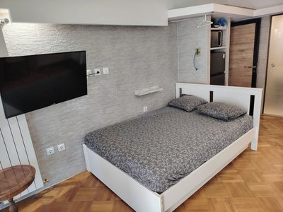 Olgas Luxury Apartment With 4 Bedrooms