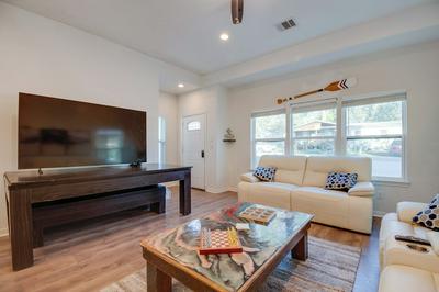 2 Mi to Lake Conroe Access: Home w/ Pool Table!