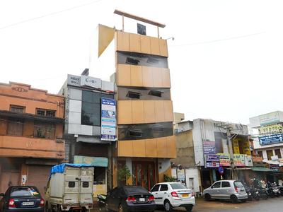 OYO 14269 BTC comforts