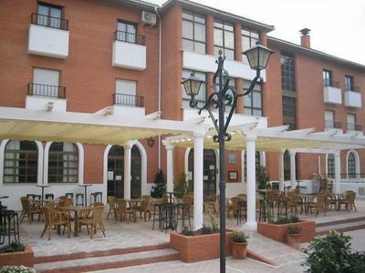 Hotel Dracos Cebreros