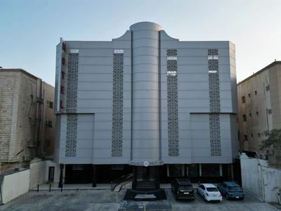 Reef Beach Hotel Apartments