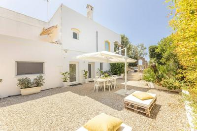 Belvedere - Seafront Apartment - 3 Places