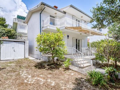 Comfortable Villa in Orebić with Garden near Seabeach