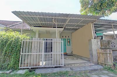 OYO 92825 Kamar Lombok