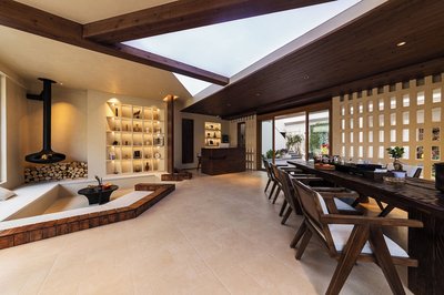 Shangri-La Homestay Designer B&B