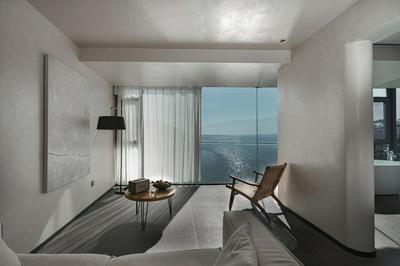 Mangshu Taotangzhiqiu Seaview Hotel