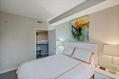 Global Luxury Suites at Woodbury