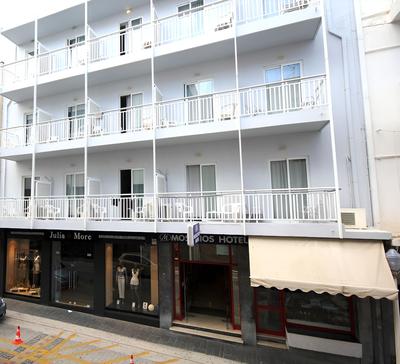 Moschos Hotel