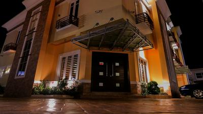 GEI8 Hotels & Lounge