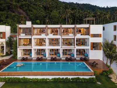 X-sea khanom Harbor Bay Resort