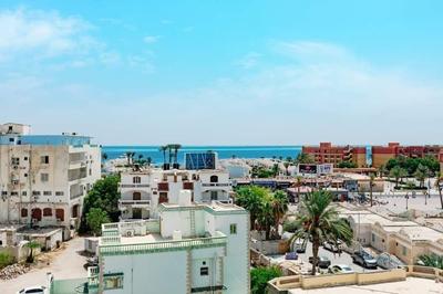 Al makramia compound