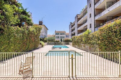 Charming 1 Bedroom Flat With Balcony/pool - Cannes
