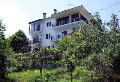 Paradeisos Studio With Garden View