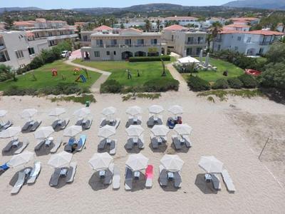 Maravel Star Art Hotel