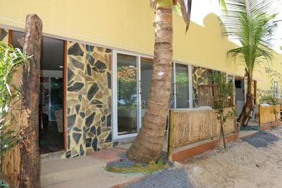 Ruan Mai Naiyang Beach Resort