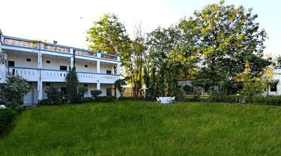 Arristo Resorts & Club