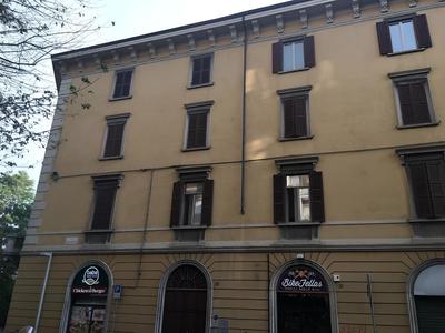 Room Center Station 2