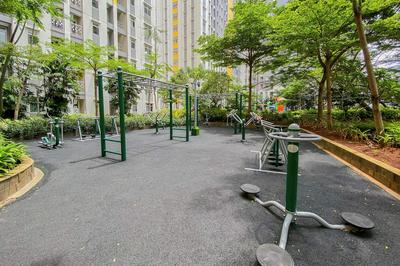 Comfort 2BR Apartment at Springlake Summarecon Bekasi