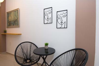 Handakos Central Apartment