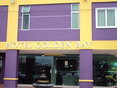 Golden Bay Hotel