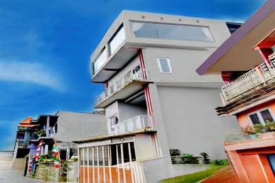 Hotel O Putra Family Homestay Sikunir