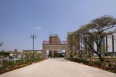 Elegant Airport Hotel