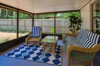 Melbourne Escape w/ Screened Patio, Near Beaches!