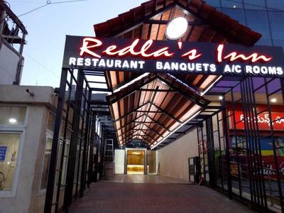 Redlas Inn