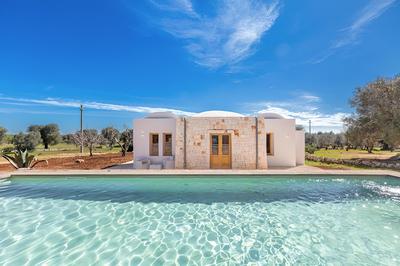 3226 Trullo Sorrentino Luxury Spa by Perle di Puglia