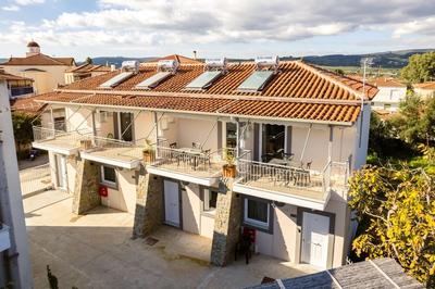 Nea Koroni Retreat - Cozy Seaside Nest