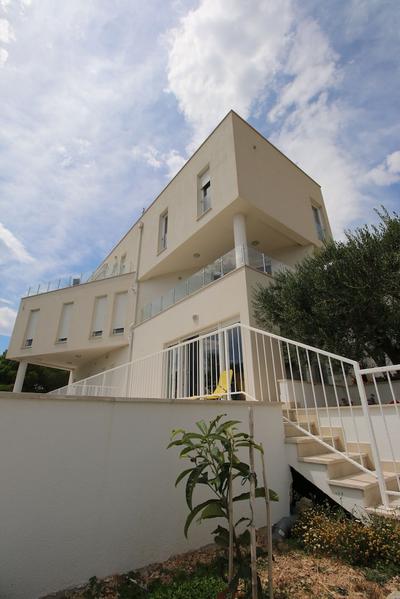 Luxury apartment INA