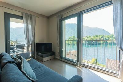 Mulino Vista Lake by Rent all Como