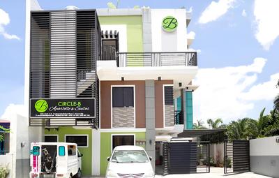 Circle-b Apartelle & Suites