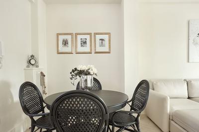 Kolonaki square Apartment