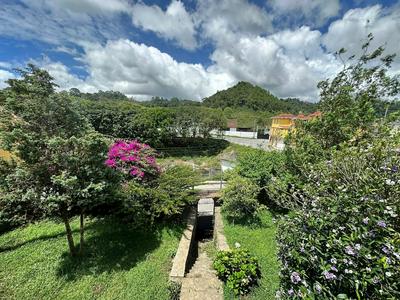 Las Flores Comfort Hotel