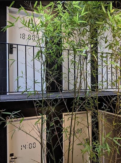 SoYa on Davis Apartment Hotel