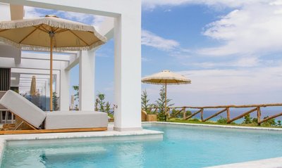Sunrise Villas Collection